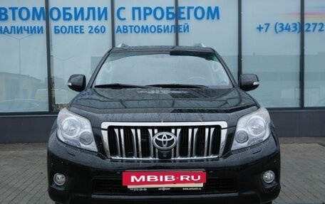 Toyota Land Cruiser Prado 150 рестайлинг 2, 2010 год, 3 369 000 рублей, 8 фотография
