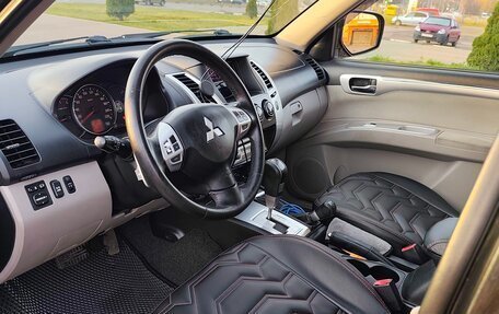 Mitsubishi Pajero Sport II рестайлинг, 2010 год, 1 420 000 рублей, 8 фотография