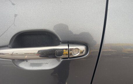 Toyota Highlander III, 2011 год, 1 620 000 рублей, 10 фотография