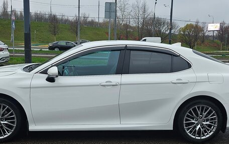 Toyota Camry, 2018 год, 2 400 000 рублей, 2 фотография