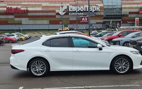 Toyota Camry, 2018 год, 2 400 000 рублей, 4 фотография