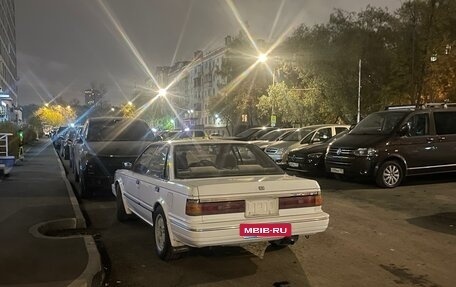 Nissan Bluebird VIII, 1987 год, 300 000 рублей, 4 фотография