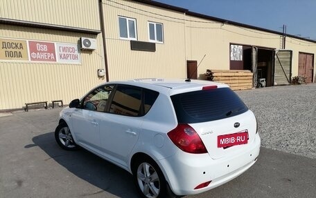 KIA cee'd I рестайлинг, 2009 год, 730 000 рублей, 3 фотография