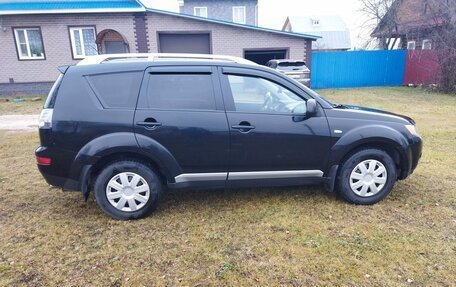 Mitsubishi Outlander III рестайлинг 3, 2008 год, 780 000 рублей, 8 фотография