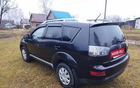 Mitsubishi Outlander III рестайлинг 3, 2008 год, 780 000 рублей, 6 фотография
