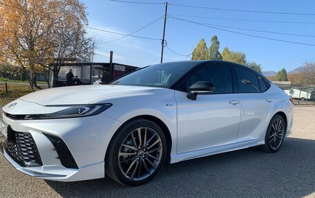 Toyota Camry, 2024 год, 4 000 000 рублей, 4 фотография