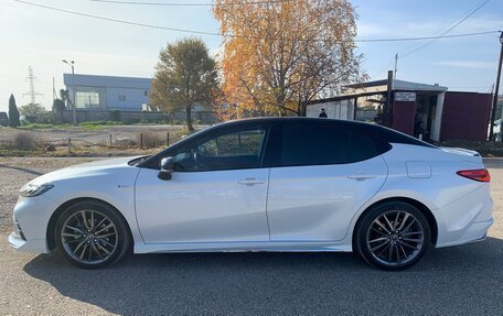 Toyota Camry, 2024 год, 4 000 000 рублей, 11 фотография