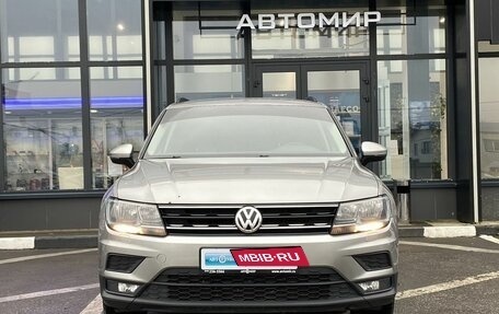 Volkswagen Tiguan II, 2017 год, 1 999 000 рублей, 2 фотография
