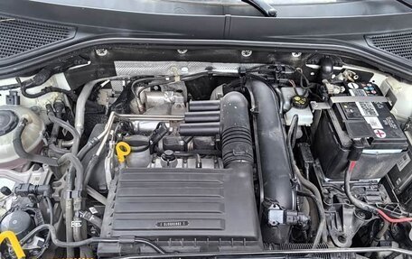 Volkswagen T-Roc I, 2021 год, 1 490 000 рублей, 13 фотография