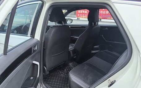 Volkswagen T-Roc I, 2021 год, 1 490 000 рублей, 11 фотография