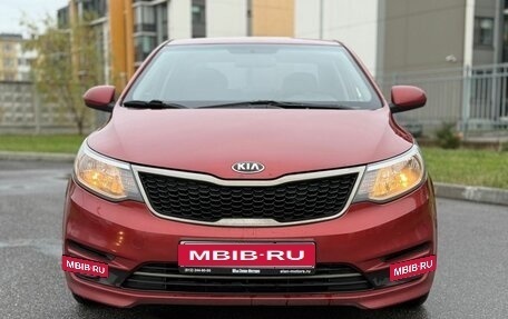 KIA Rio III рестайлинг, 2015 год, 910 000 рублей, 2 фотография