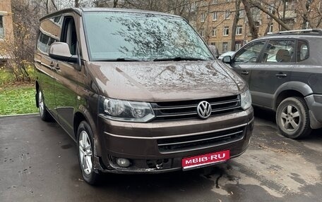 Volkswagen Multivan T5, 2010 год, 2 100 000 рублей, 1 фотография