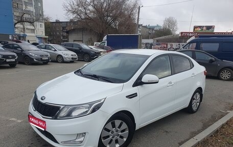 KIA Rio III рестайлинг, 2013 год, 900 000 рублей, 1 фотография