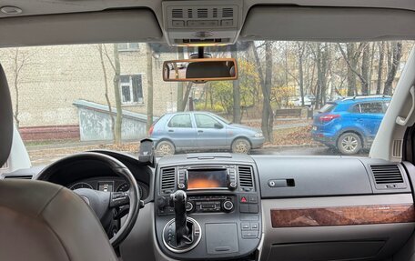 Volkswagen Multivan T5, 2010 год, 2 100 000 рублей, 10 фотография