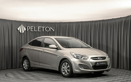 Hyundai Solaris II рестайлинг, 2011 год, 740 000 рублей, 2 фотография