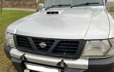 Nissan Safari IV, 1998 год, 1 450 000 рублей, 10 фотография