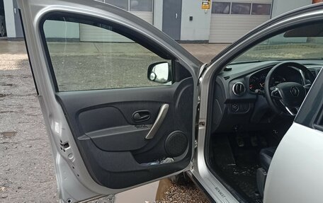 Renault Logan II, 2020 год, 1 125 000 рублей, 5 фотография