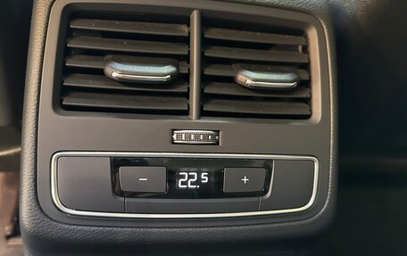 Audi A4, 2018 год, 2 610 000 рублей, 21 фотография