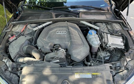 Audi A4, 2018 год, 2 610 000 рублей, 24 фотография