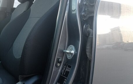 Hyundai Solaris II рестайлинг, 2012 год, 745 000 рублей, 17 фотография