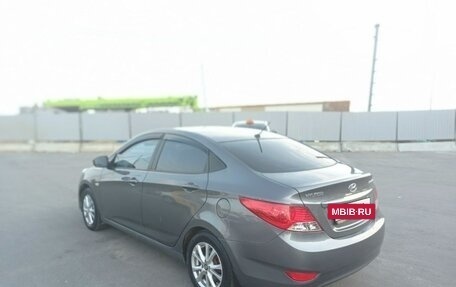 Hyundai Solaris II рестайлинг, 2012 год, 745 000 рублей, 8 фотография