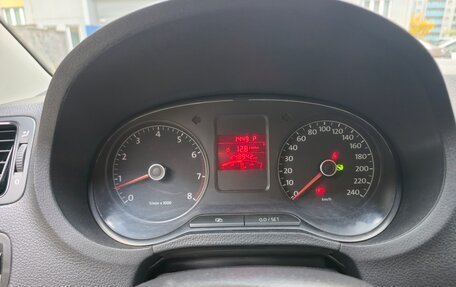 Volkswagen Polo VI (EU Market), 2012 год, 750 000 рублей, 12 фотография