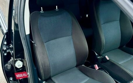 Toyota Vitz, 2018 год, 1 099 000 рублей, 17 фотография