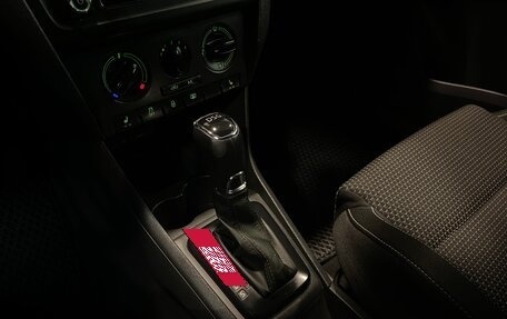 Skoda Rapid I, 2015 год, 1 100 000 рублей, 14 фотография