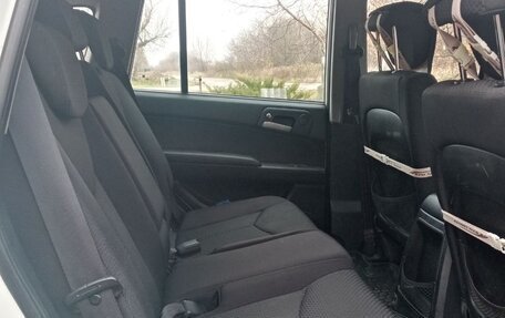 SsangYong Kyron I, 2011 год, 850 000 рублей, 8 фотография