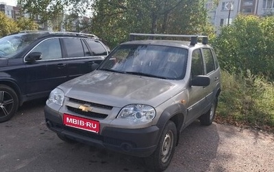 Chevrolet Niva I рестайлинг, 2010 год, 300 000 рублей, 1 фотография