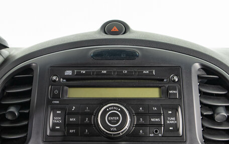 Nissan Juke II, 2013 год, 899 000 рублей, 15 фотография