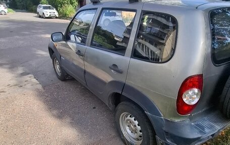 Chevrolet Niva I рестайлинг, 2010 год, 300 000 рублей, 7 фотография