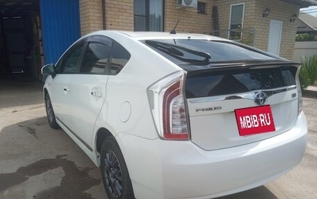 Toyota Prius, 2014 год, 1 250 000 рублей, 1 фотография