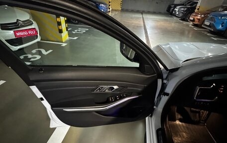 BMW 3 серия, 2020 год, 4 500 000 рублей, 6 фотография