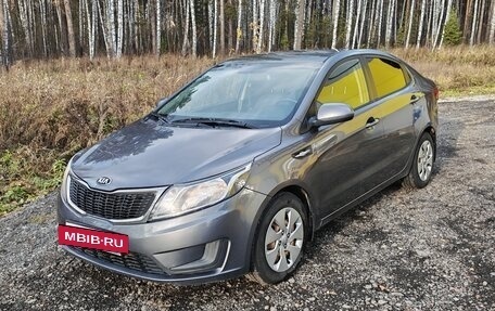 KIA Rio III рестайлинг, 2014 год, 830 000 рублей, 3 фотография