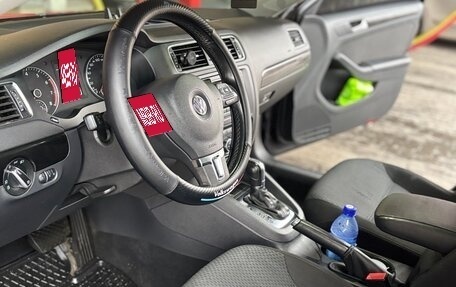 Volkswagen Jetta VI, 2012 год, 1 050 000 рублей, 4 фотография