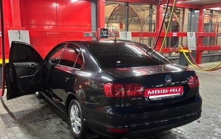 Volkswagen Jetta VI, 2012 год, 1 050 000 рублей, 6 фотография