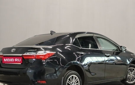 Toyota Corolla, 2018 год, 1 949 000 рублей, 7 фотография