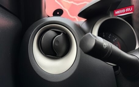 Nissan Juke II, 2013 год, 889 000 рублей, 14 фотография