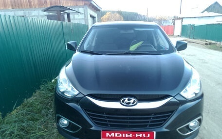 Hyundai ix35 I рестайлинг, 2011 год, 1 050 000 рублей, 1 фотография