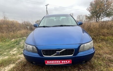 Volvo S60 III, 2001 год, 415 000 рублей, 1 фотография
