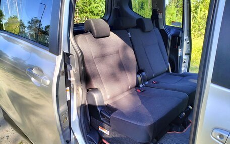 Toyota Sienta II, 2020 год, 1 700 000 рублей, 23 фотография