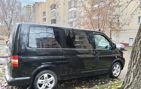 Volkswagen Caravelle T5, 2008 год, 2 050 000 рублей, 3 фотография