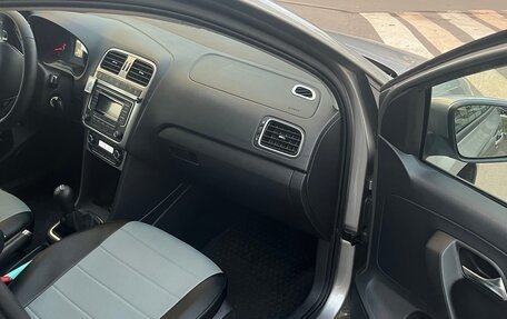 Volkswagen Polo VI (EU Market), 2017 год, 910 000 рублей, 3 фотография