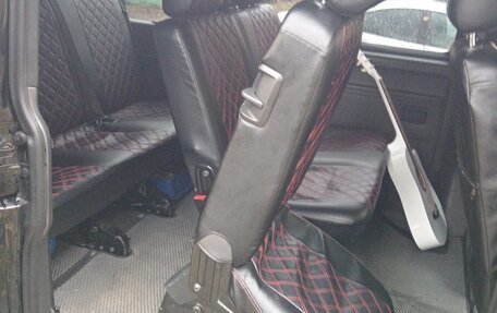 Volkswagen Caravelle T5, 2008 год, 2 050 000 рублей, 8 фотография