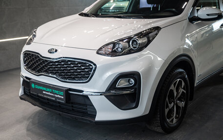 KIA Sportage IV рестайлинг, 2020 год, 2 449 000 рублей, 2 фотография