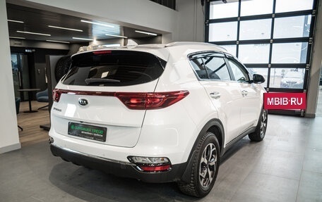 KIA Sportage IV рестайлинг, 2020 год, 2 449 000 рублей, 8 фотография