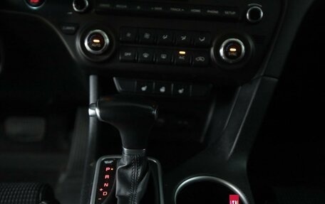 KIA Sportage IV рестайлинг, 2019 год, 2 050 000 рублей, 16 фотография