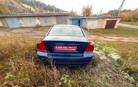 Volvo S60 III, 2001 год, 415 000 рублей, 3 фотография