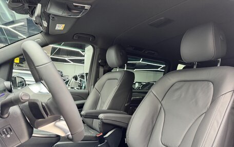 Mercedes-Benz V-Класс, 2025 год, 17 400 000 рублей, 19 фотография